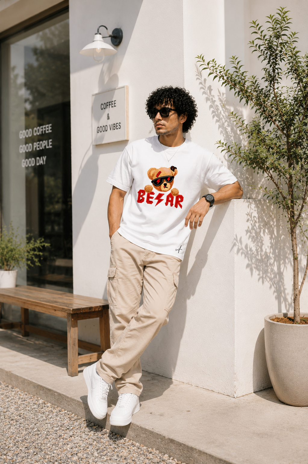 Cool Bear Streetwear Graphic T-Shirt – Urban Fashion Teddy Tee