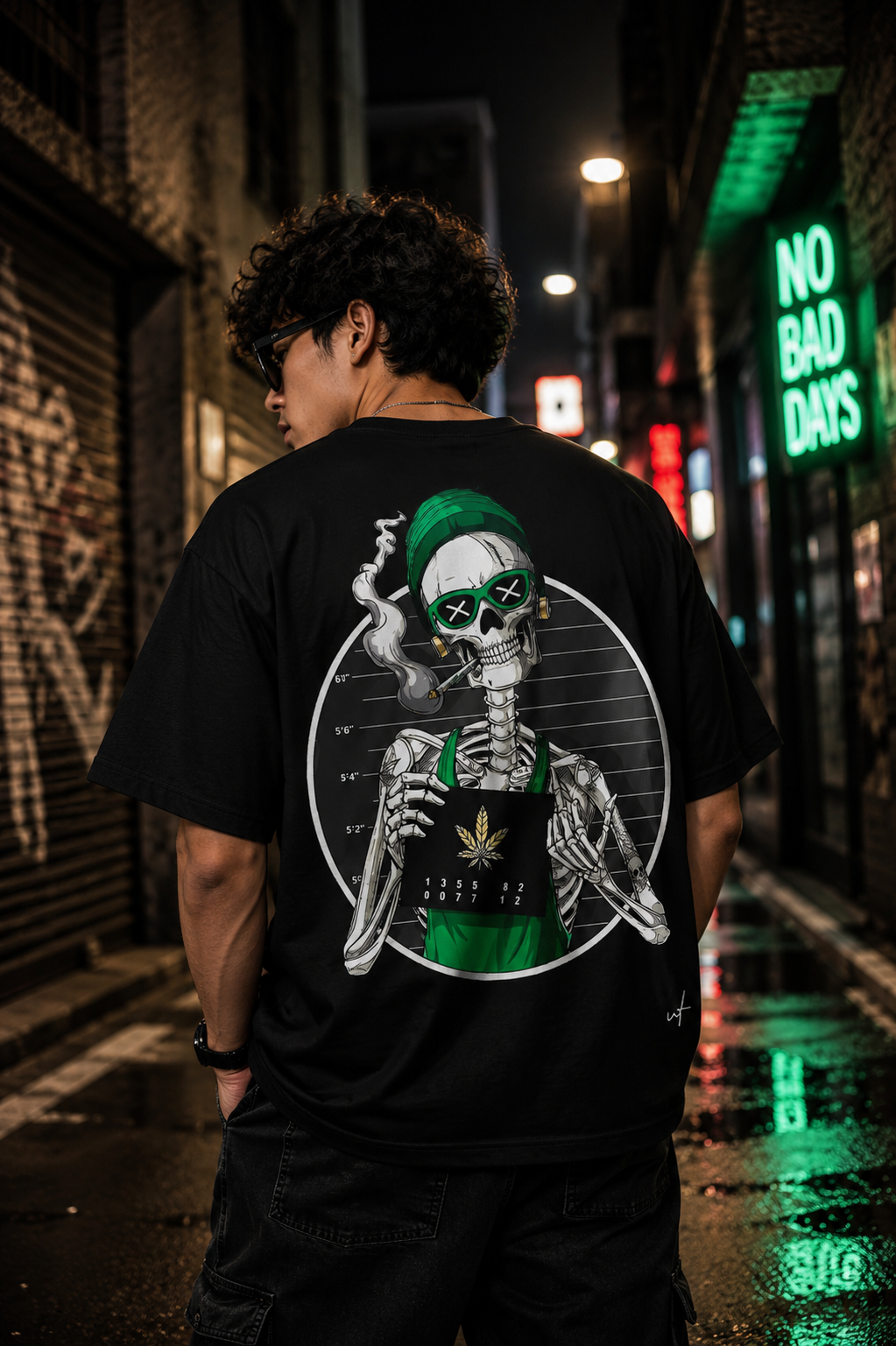 Black Oversized Skeleton Graphic T-Shirt for Men – Urban Streetwear Skull Back Print Tee