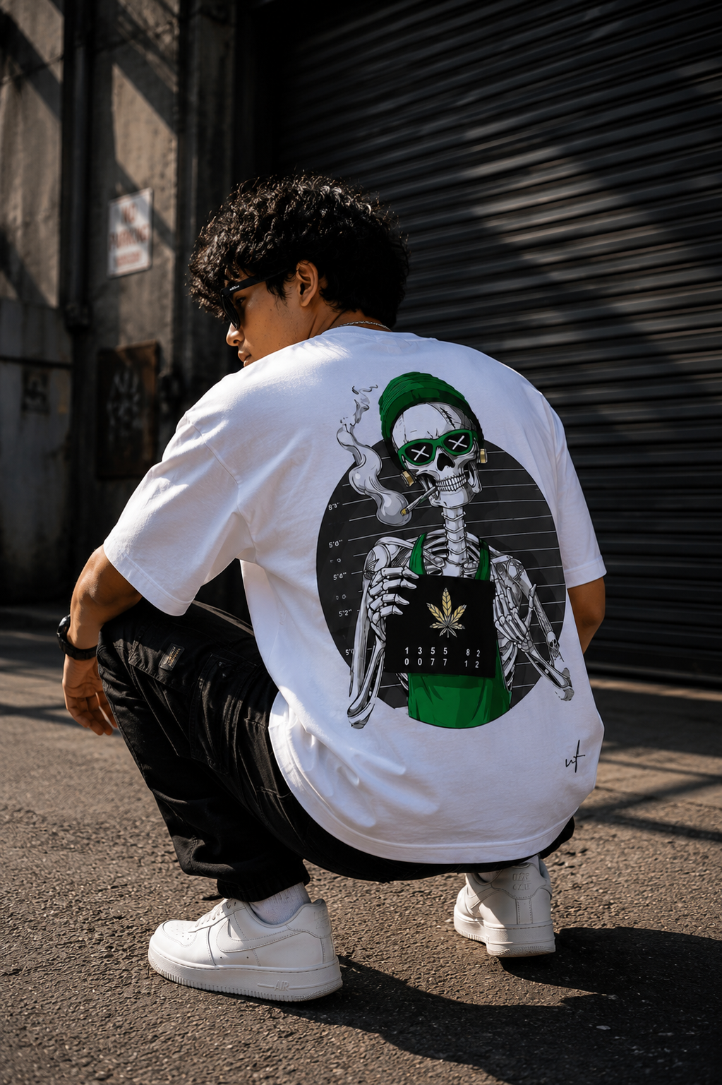 White Oversized Skeleton Graphic T-Shirt for Men – Urban Streetwear Skull Back Print Tee