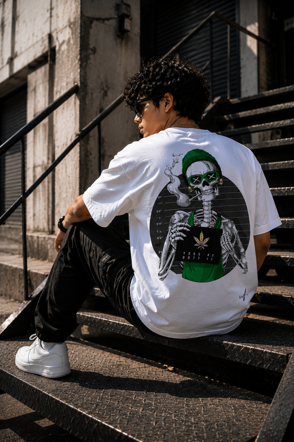 White Oversized Skeleton Graphic T-Shirt for Men – Urban Streetwear Skull Back Print Tee