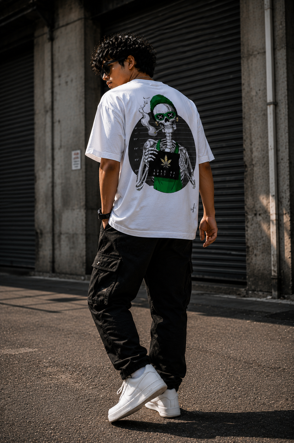 White Oversized Skeleton Graphic T-Shirt for Men – Urban Streetwear Skull Back Print Tee